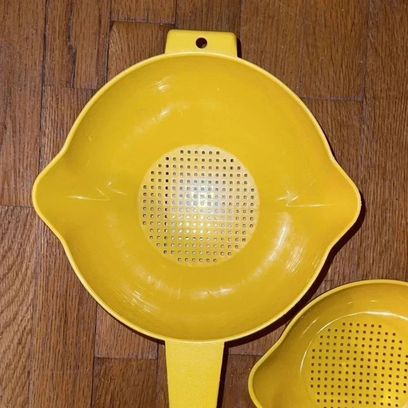 VTG BUNDLE Tupperware Harvest Gold Yellow Colanders/Strainers 3pc Retro - Picture 4 of 6